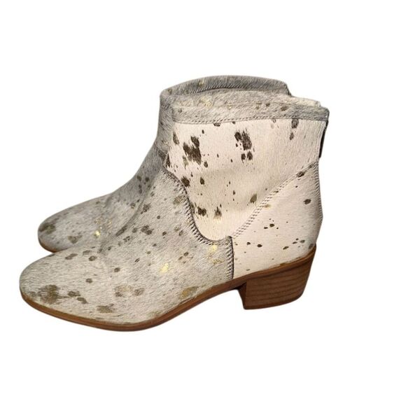 Coconuts Multicolor cow Calf Hair Ankle Booties Size 7.5 - Picture 1 of 6